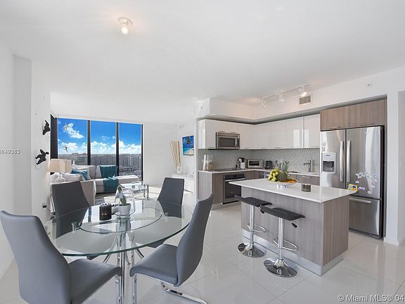 4th image of 5252 NW 85th Ave APT 1001