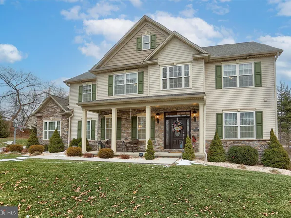 4723 Hillside Rd, Harrisburg, PA 17109