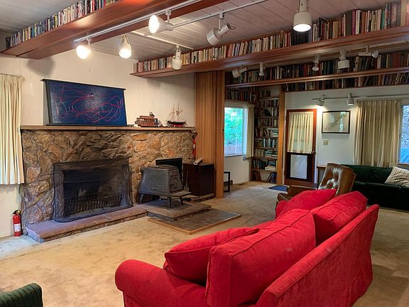 2nd image of 480 Redwood Ave