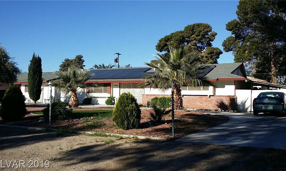 1st image of 4563 Coachman Cir