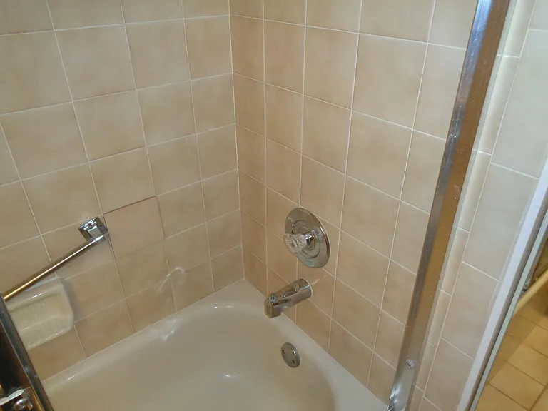 2512 SE Anchorage Cv #A-3 — Photo 13