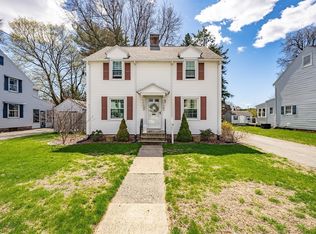43 Monroe St, Chicopee, MA 01020