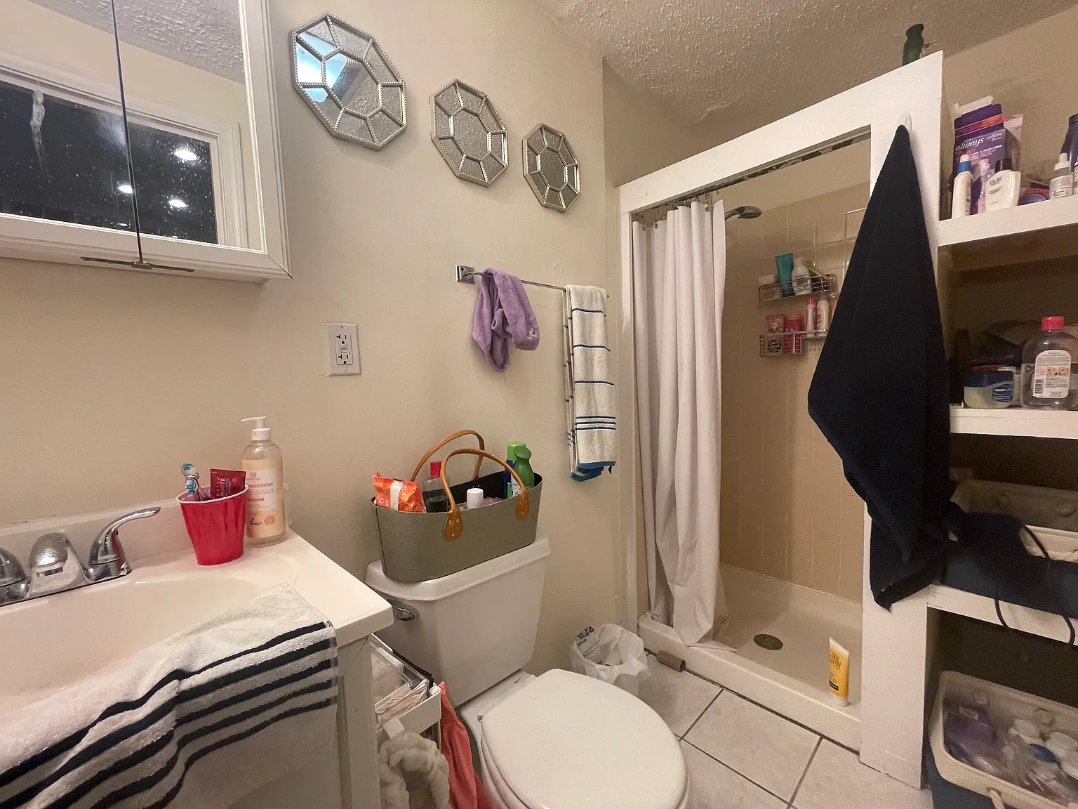 2 bed, 9999 sqft, $3,475 — Photo 3