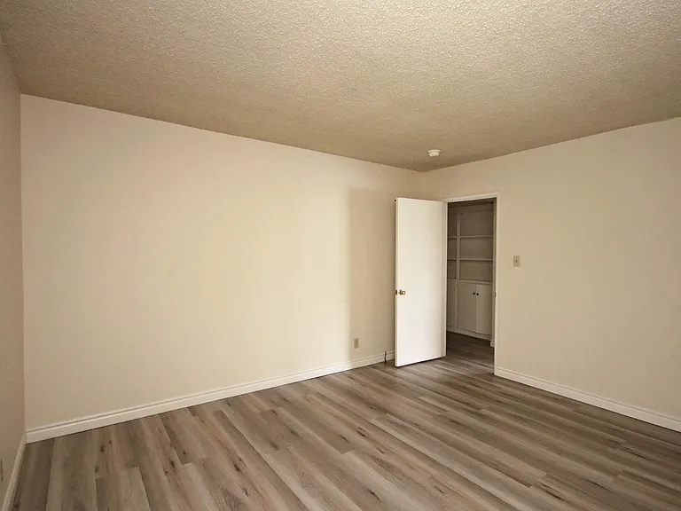 1009 N Garfield Ave #2 — Photo 13