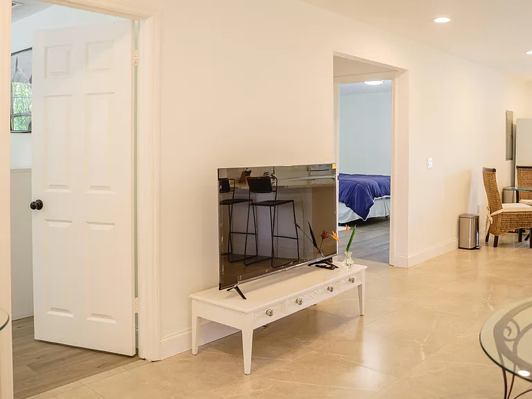 1425 Riverside Cir — Photo 33