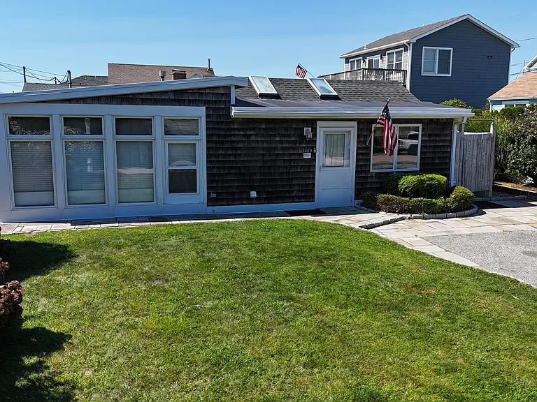 1499 Ocean Rd #1 — Photo 26