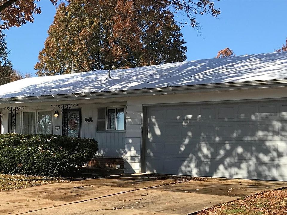 1st image of 3233 Bridgeridge Dr