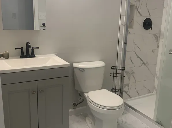 507 Hunters Path Rd APT 32-B, Bridgeville, PA 15017