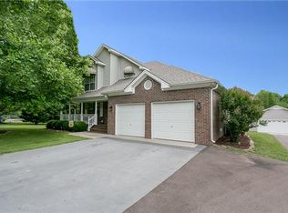 949 Bonnie Blue Ln, Columbia, TN 38401