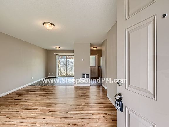 5th image of 6860 SE 72nd Ave #0