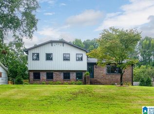 2308 Mountain Oaks Ln, Birmingham, AL 35226