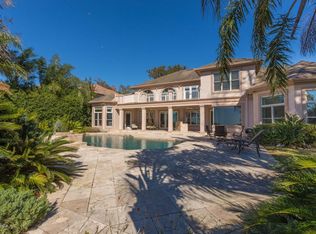 2217 Miller Oaks Dr N, Jacksonville, FL 32217