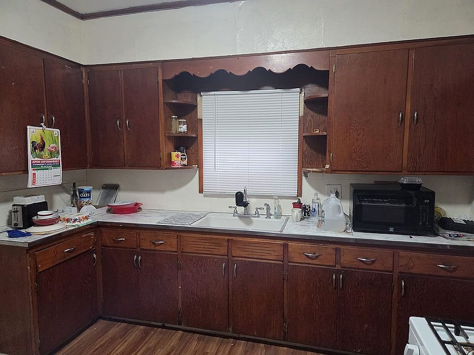 1st image of 34 Rommel Ave
