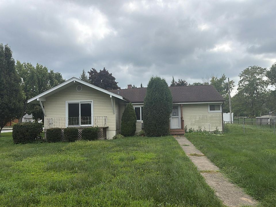 1st image of 6601 W 115th Pl