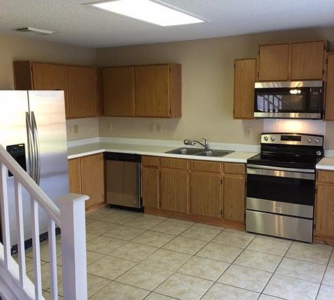 5th image of 6839 Celes Meadow Dr