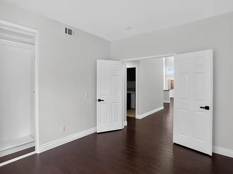 692 Bundy Way — Photo 28