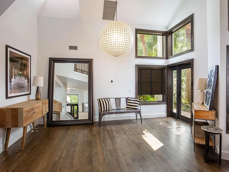 2371 Windsor Way Ct — Photo 9