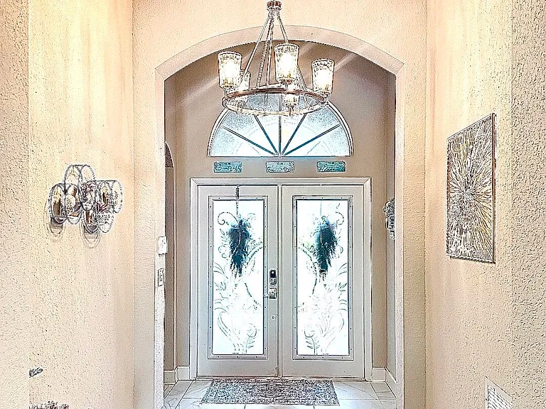 15072 Corby Ct — Photo 15