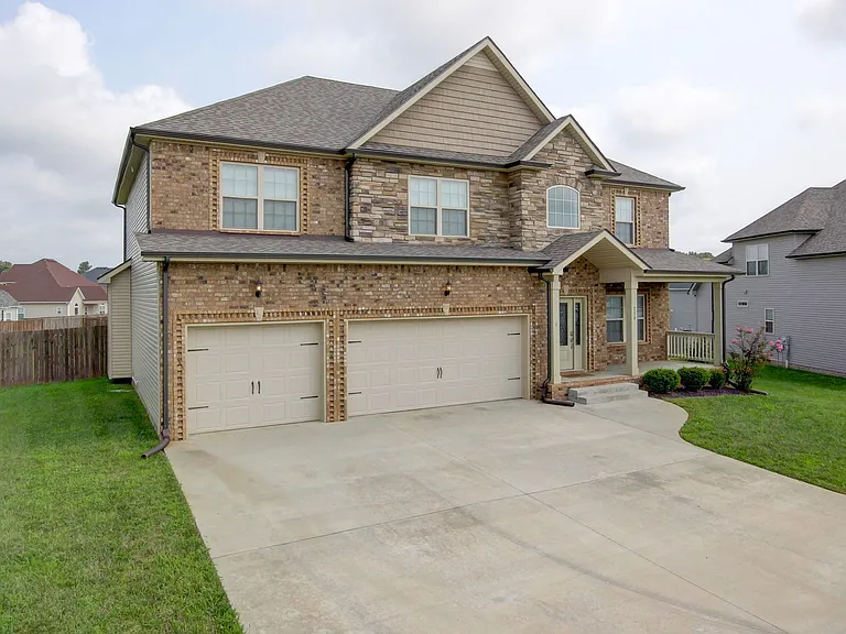 230 Cotoneaster Ln — Photo 24