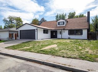 900 Cambridge Way, Reno, NV 89511