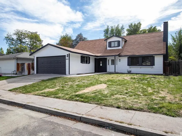 900 Cambridge Way, Reno, NV 89511