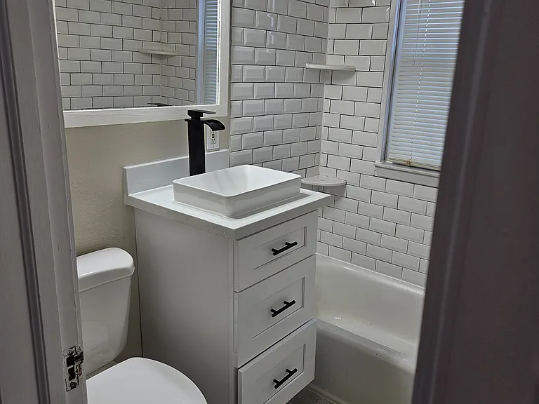 10868 W Mount Vernon Ave — Photo 10