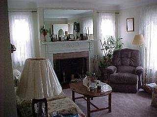 2nd image of 4144 Starr Ave