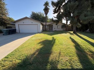 2530 S Hall St, Visalia, CA 93277