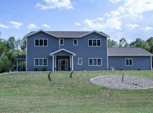 325 Sheehan Rd, Bismarck, ND 58504