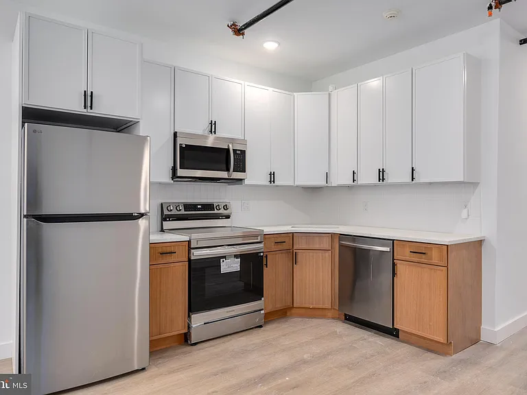 2203 N 7th St #1 — Photo 3