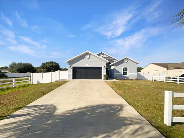 1045 James Dr, Poinciana, FL 34759