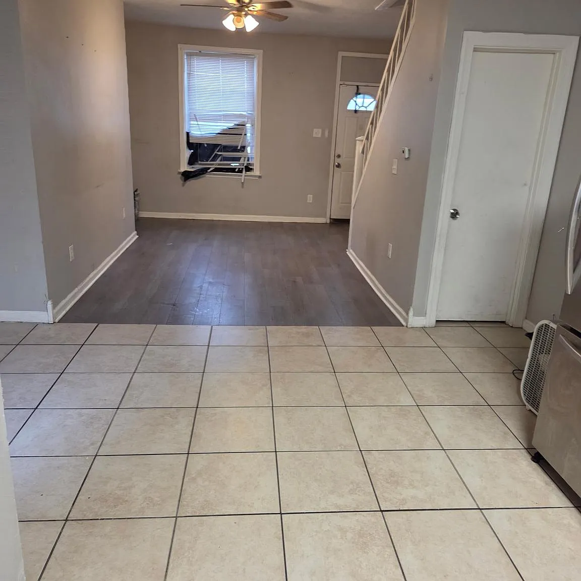 3 bed, 952 sqft, $1,225 — Photo 4