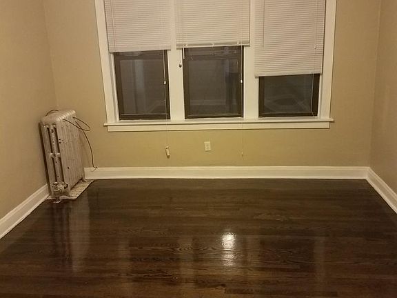 4th image of 2417 N Monticello Ave APT 1