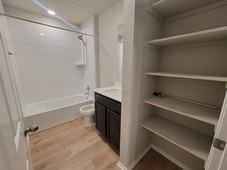 8602 Brahma Plains Rd — Photo 13