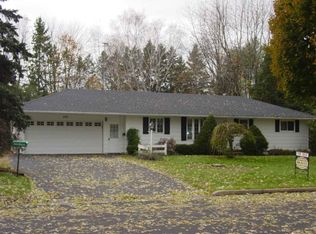 507 N 2nd Ave, Abbotsford, WI 54405