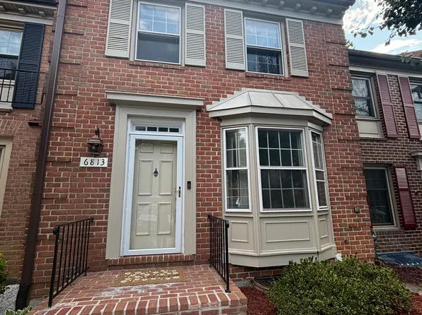 6813 Indian Run Ct, Annandale, VA 22003