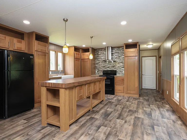 33940 Ansley Rd — Photo 8