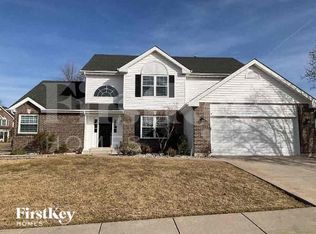 2202 Blue Lake Dr, Wentzville, MO 63385