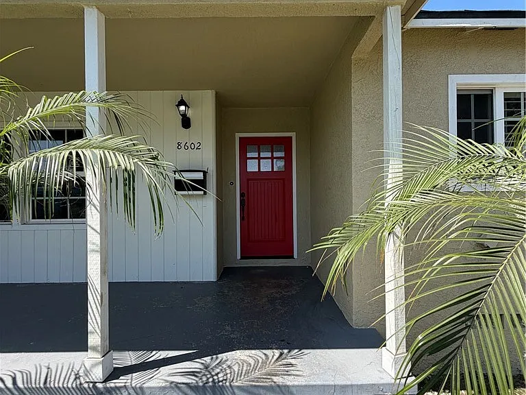 8602 Springer St — Photo 1