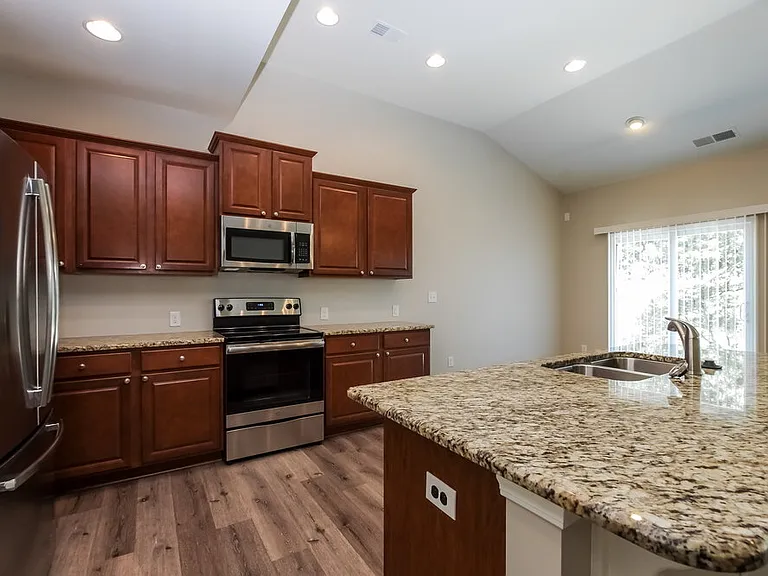 11125 Pond Valley Ct — Photo 8