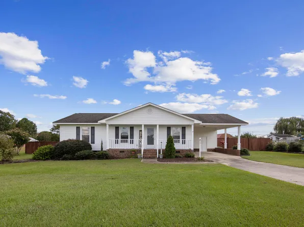 1117 Denning Rd, Benson, NC 27504