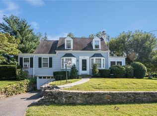 30 Argyle Rd, Port Chester, NY 10573
