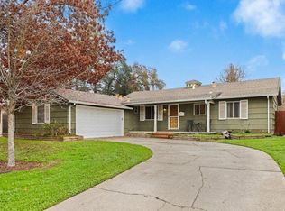 3820 Woodcrest Rd, Sacramento, CA 95821