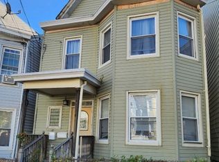 206 N 6th St FLOOR 1, Haledon, NJ 07508