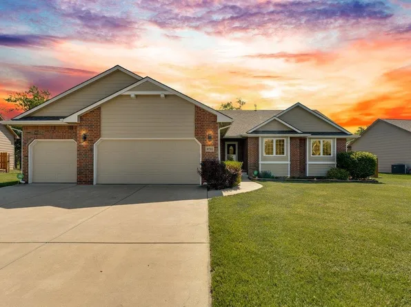8722 E Blade Ct, Wichita, KS 67226