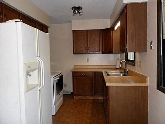 5th image of 350 N Vine St
