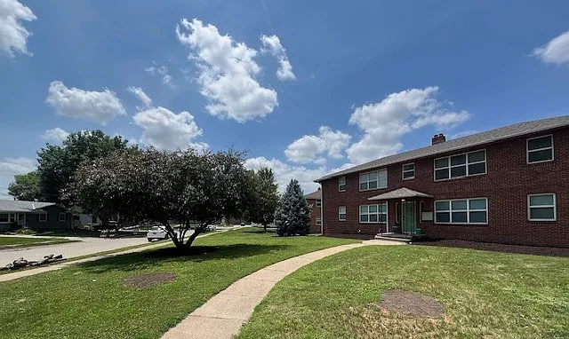 Building Photo - 3450 S 82nd St #2