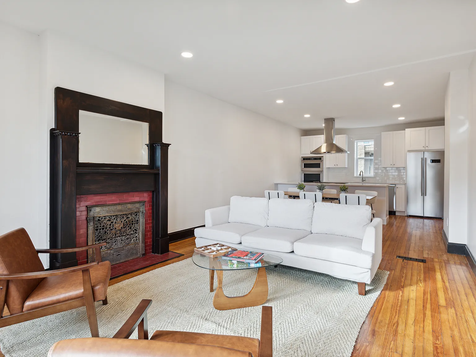 Lincoln Park Townhomes — Photo 3