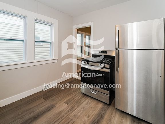 699719_005_wm_-_kitchen_13458142.jpg