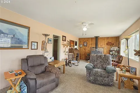 77427 Highway 216 — Photo 9